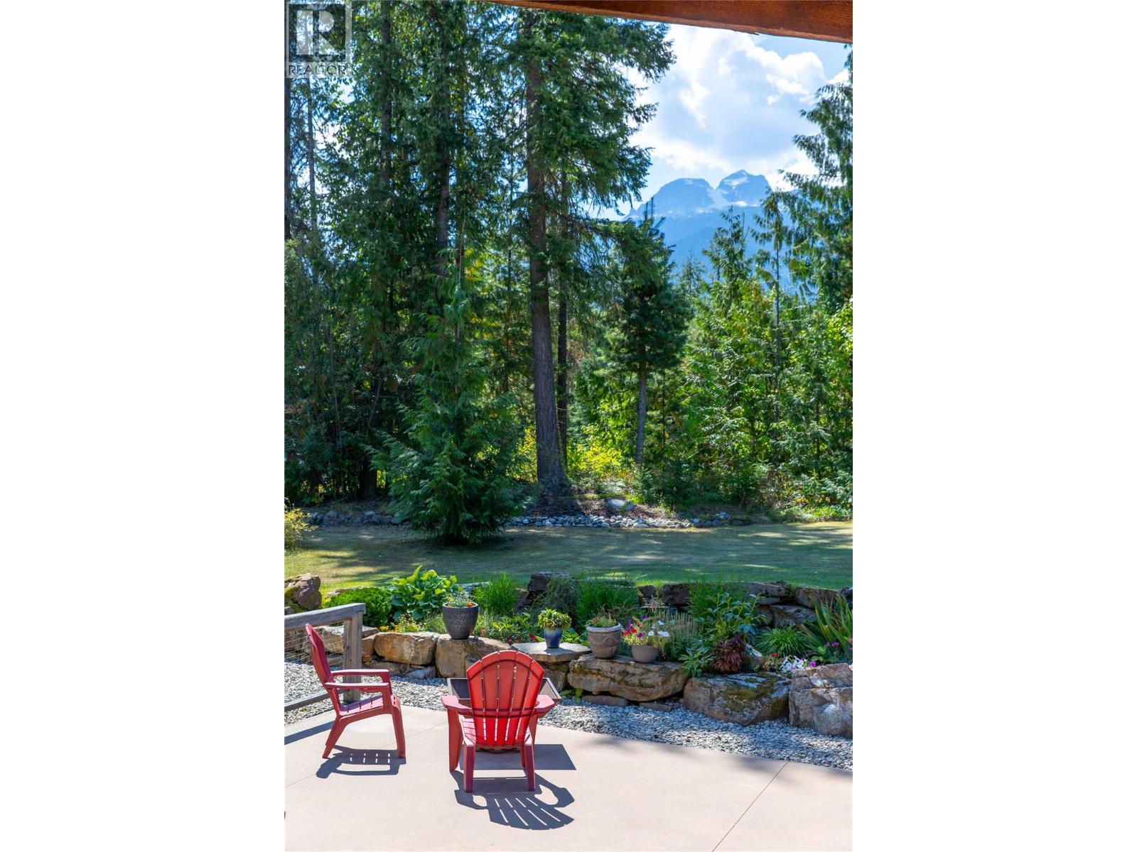 1808 Northview Drive, Revelstoke, British Columbia  V0E 2S1 - Photo 17 - 10397975