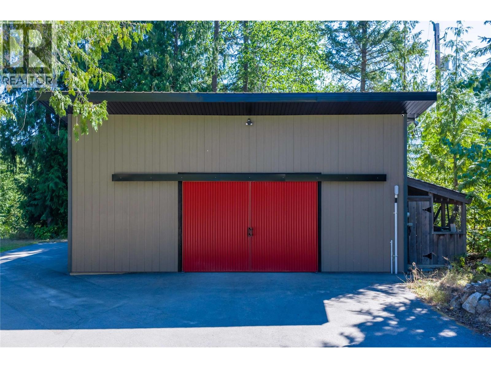 1808 Northview Drive, Revelstoke, British Columbia  V0E 2S1 - Photo 56 - 10397975