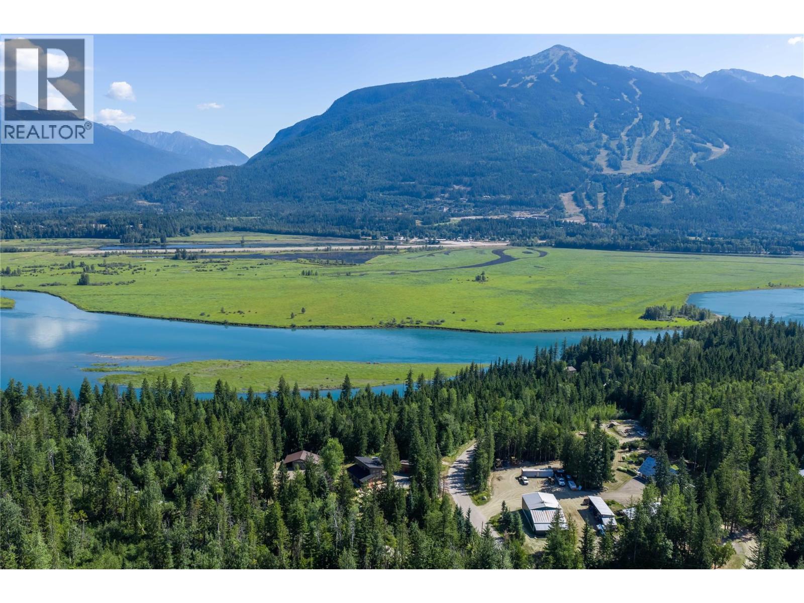 1808 Northview Drive, Revelstoke, British Columbia  V0E 2S1 - Photo 65 - 10397975