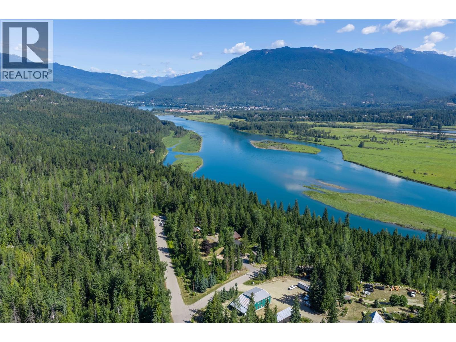 1808 Northview Drive, Revelstoke, British Columbia  V0E 2S1 - Photo 66 - 10397975