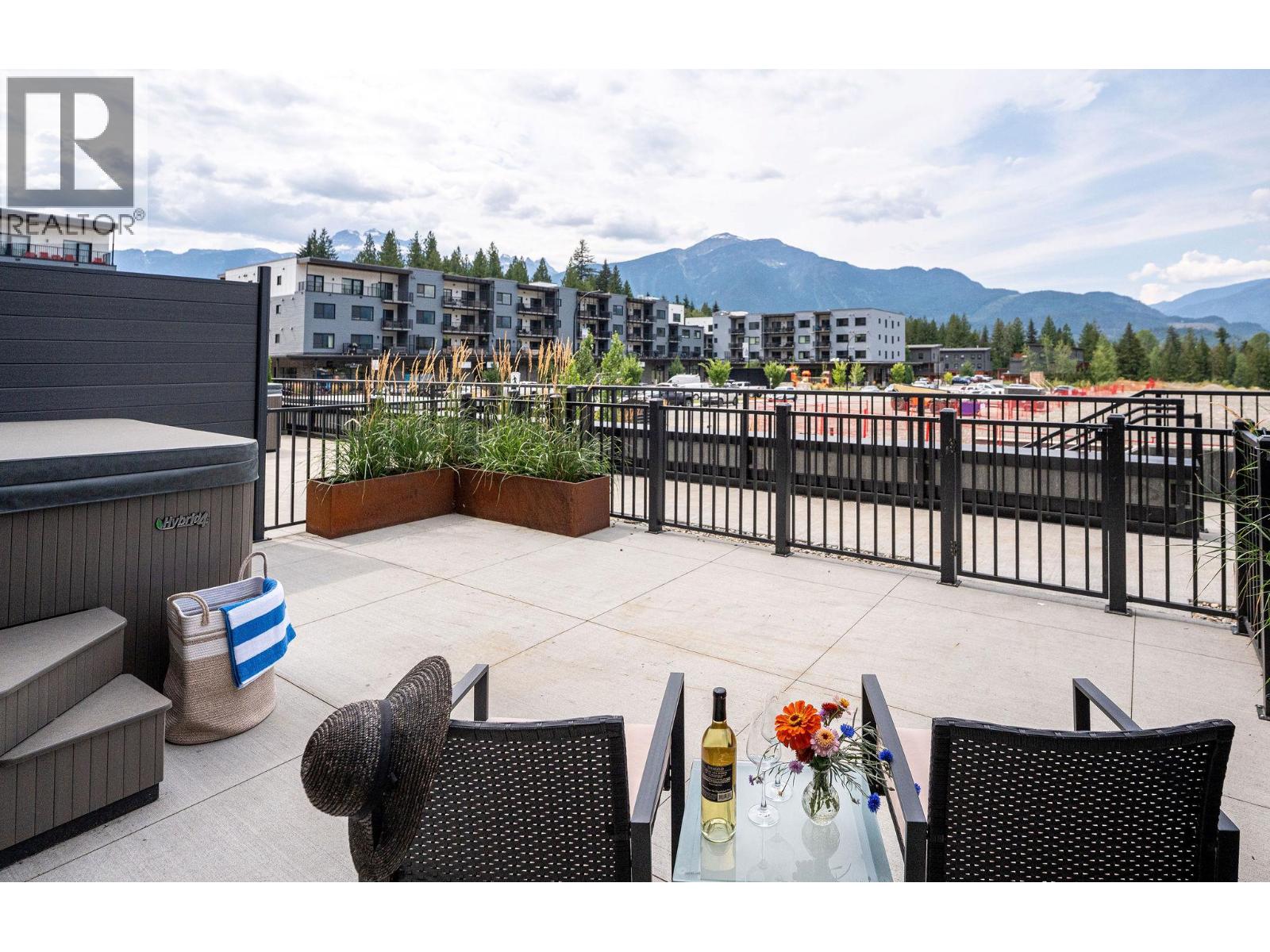 1702 Coursier Avenue Unit# 3111, Revelstoke, British Columbia  V0E 2S1 - Photo 1 - 10397871
