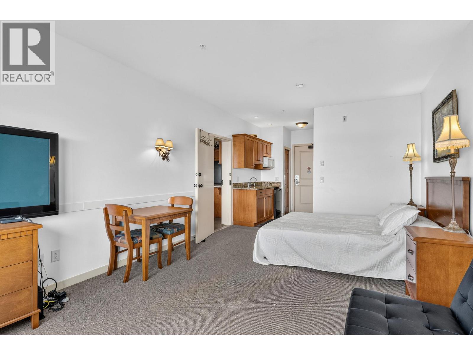255 Feathertop Way Unit# 207, Big White, British Columbia  V1P 1T4 - Photo 32 - 10398121