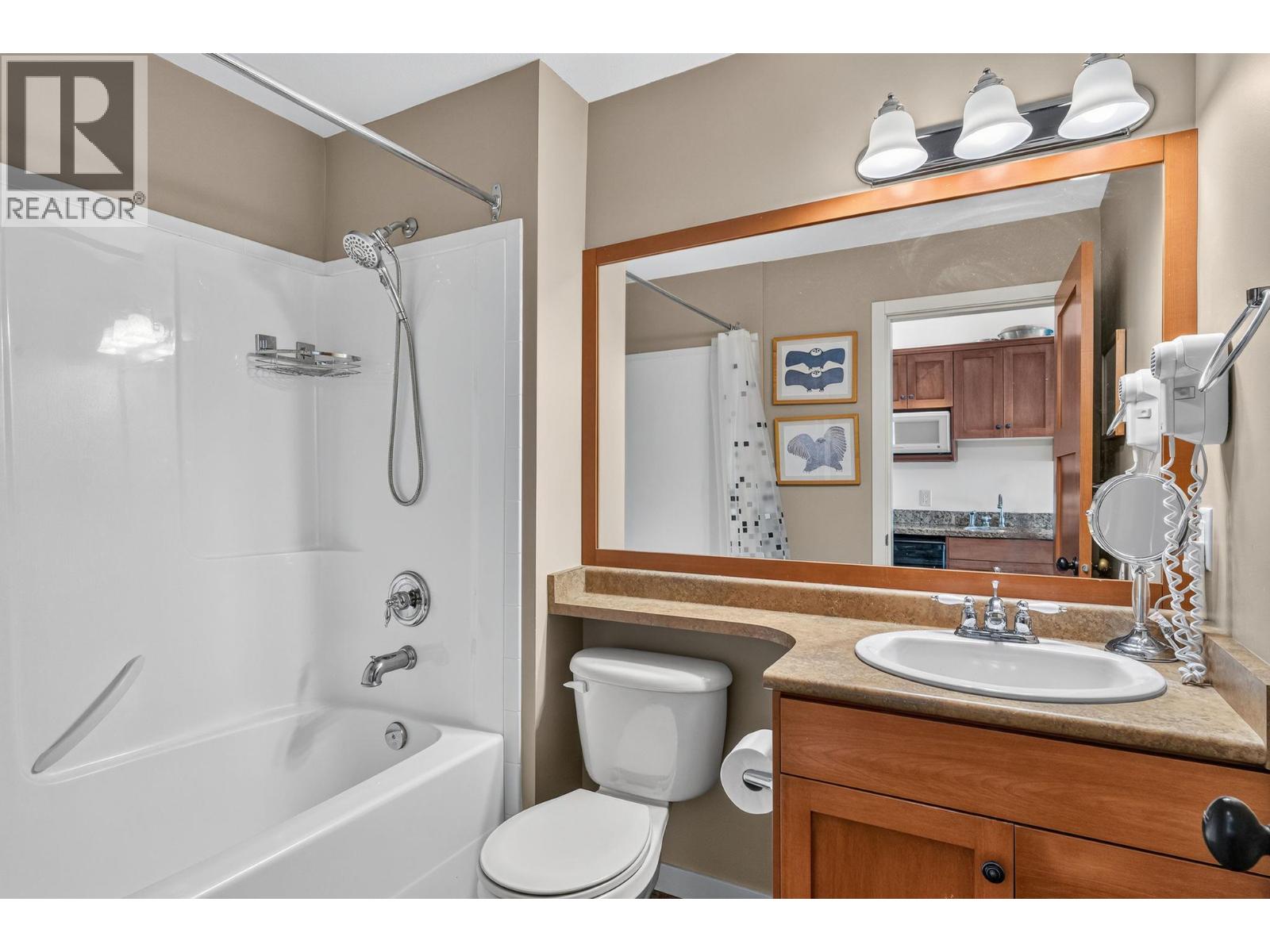 255 Feathertop Way Unit# 207, Big White, British Columbia  V1P 1T4 - Photo 34 - 10398121