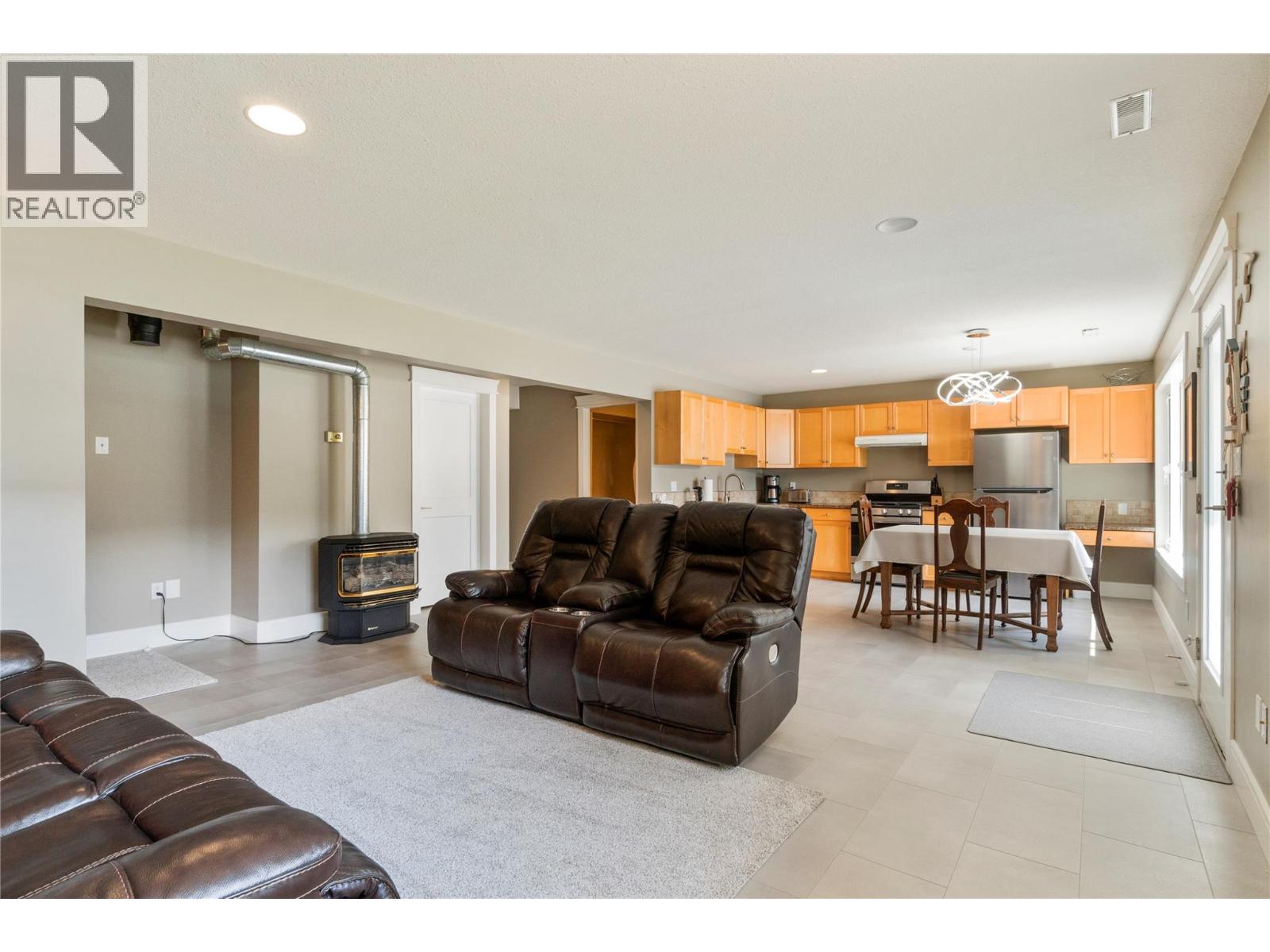 3886 Parri Road, Sorrento, British Columbia  V0E 2W1 - Photo 41 - 10397964
