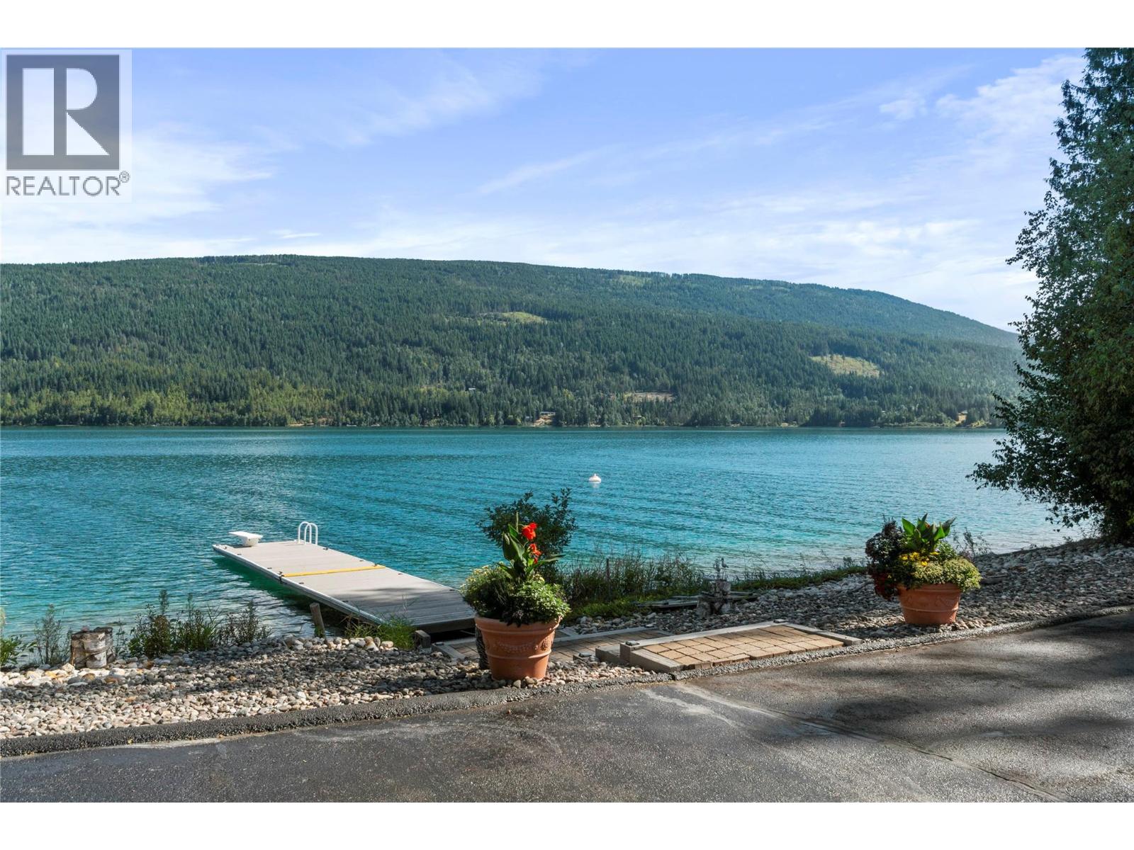 3886 Parri Road, Sorrento, British Columbia  V0E 2W1 - Photo 6 - 10397964