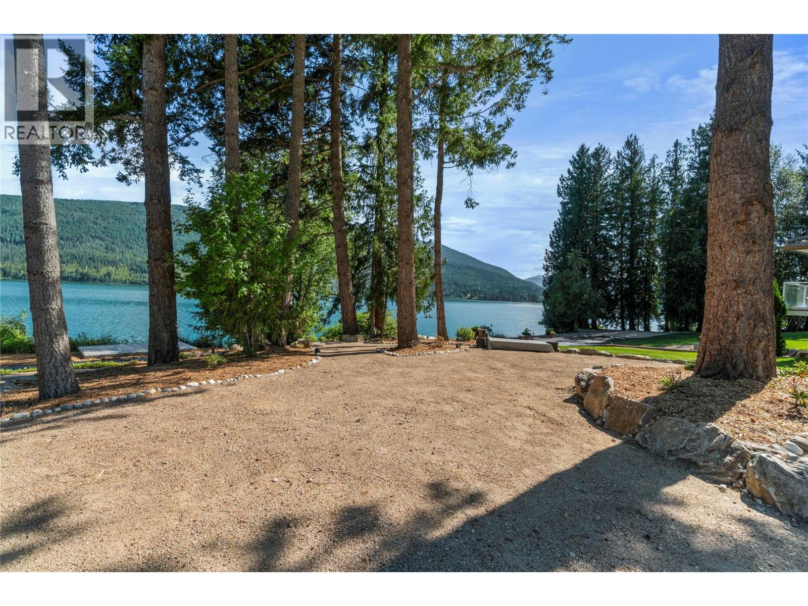 3886 Parri Road, Sorrento, British Columbia  V0E 2W1 - Photo 80 - 10397964