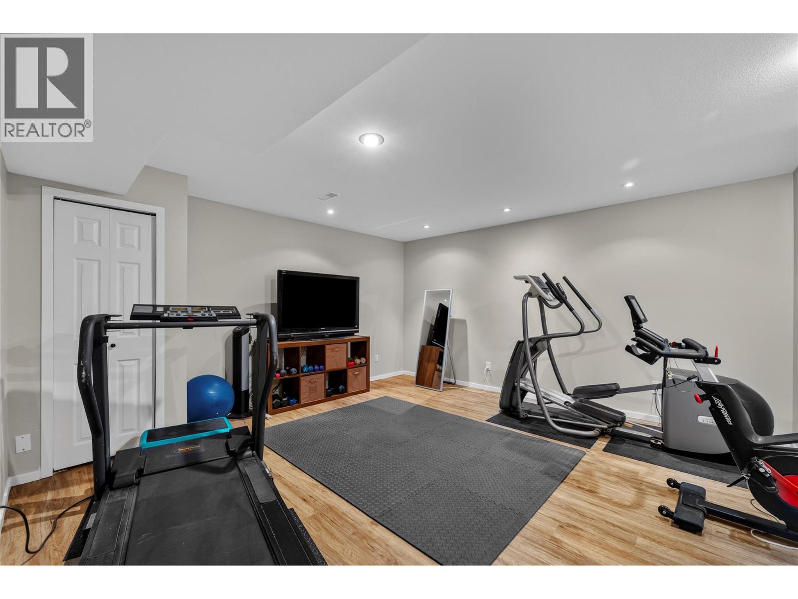 1434 Mt Dufferin Drive, Kamloops, British Columbia  V2E 1S1 - Photo 28 - 10398208