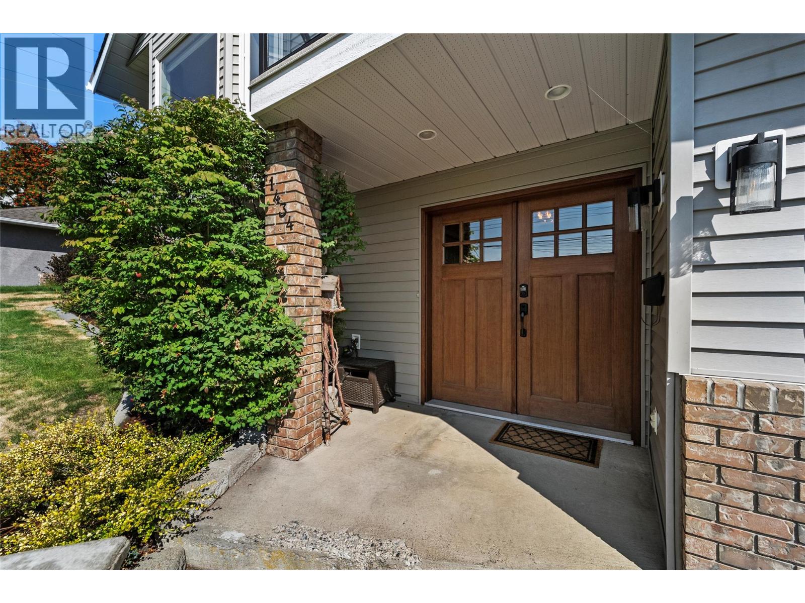 1434 Mt Dufferin Drive, Kamloops, British Columbia  V2E 1S1 - Photo 32 - 10398208