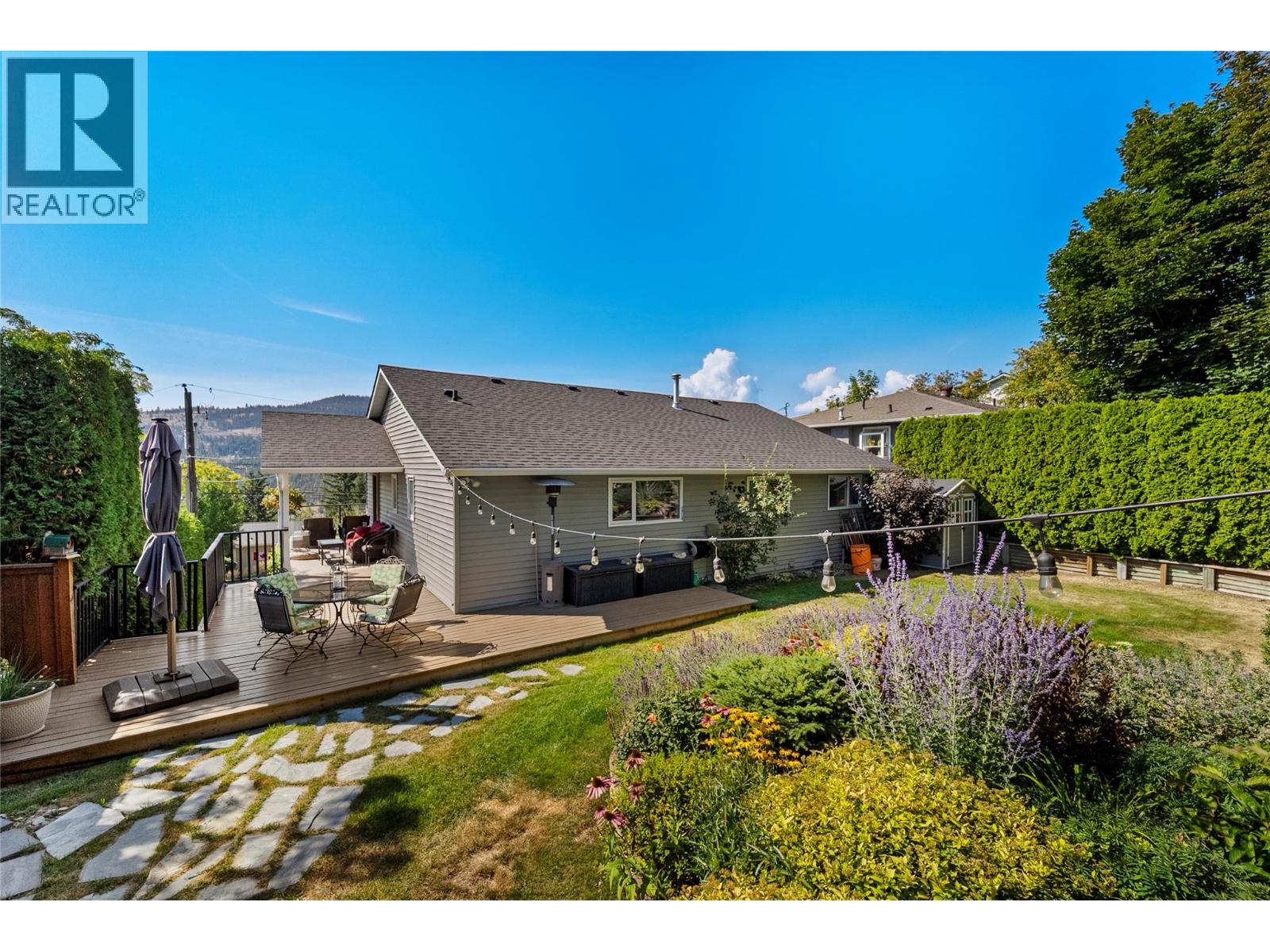 1434 Mt Dufferin Drive, Kamloops, British Columbia  V2E 1S1 - Photo 45 - 10398208