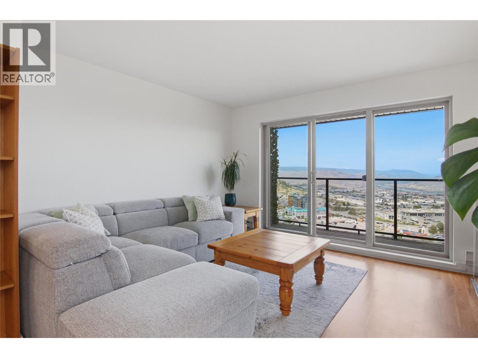 1110 Hugh Allan Drive Unit# 12, Kamloops, British Columbia  V1S 0B5 - Photo 4 - 10398244