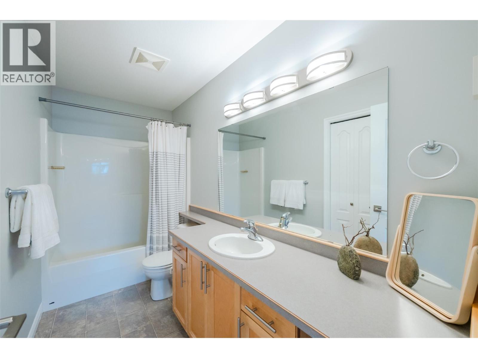 1049 Churchill Avenue Unit# 101, Penticton, British Columbia  V2A 9A7 - Photo 23 - 10398107