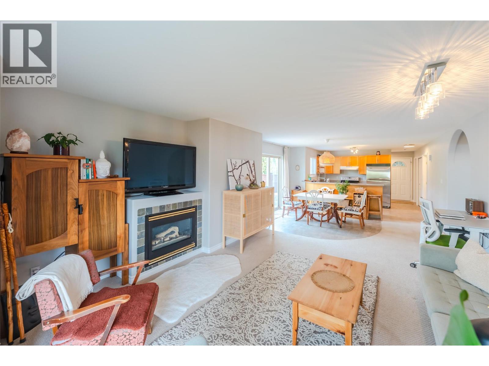 1049 Churchill Avenue Unit# 101, Penticton, British Columbia  V2A 9A7 - Photo 4 - 10398107