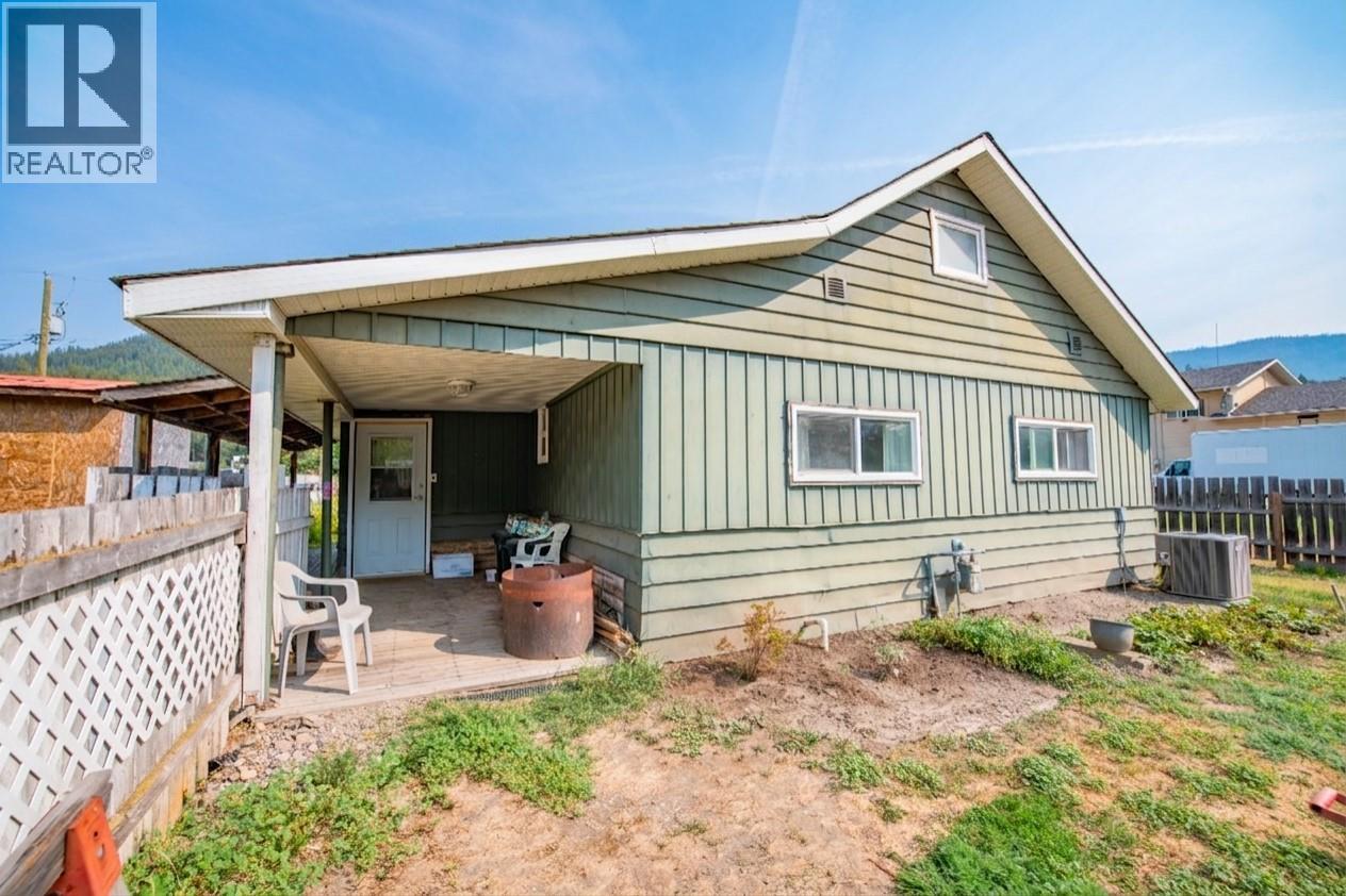 5727 Ponderosa Road, Falkland, British Columbia  V0E 1W0 - Photo 30 - 10397788