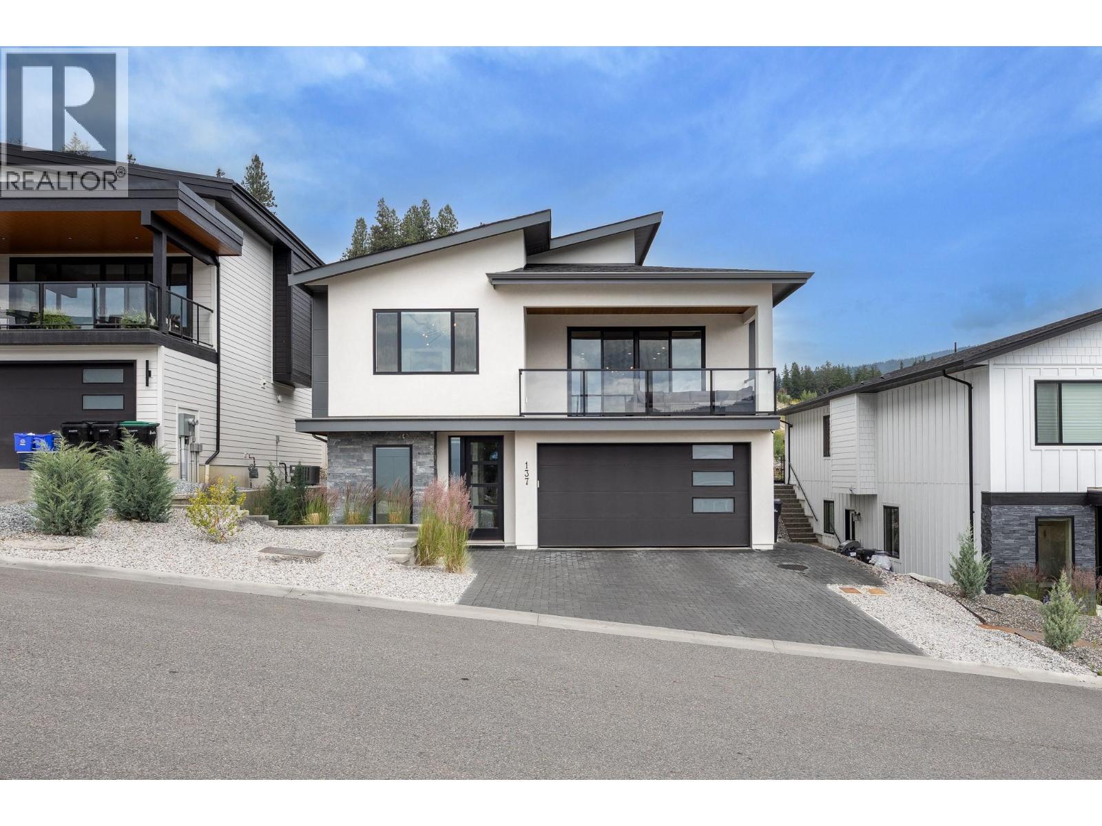 137 Whitefish Road, Vernon, British Columbia  V1B 3M5 - Photo 2 - 10398223