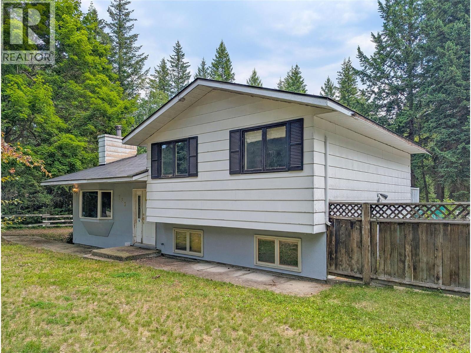 332 Schmidt Road, Clearwater, British Columbia  V0E 1N2 - Photo 1 - 10398199