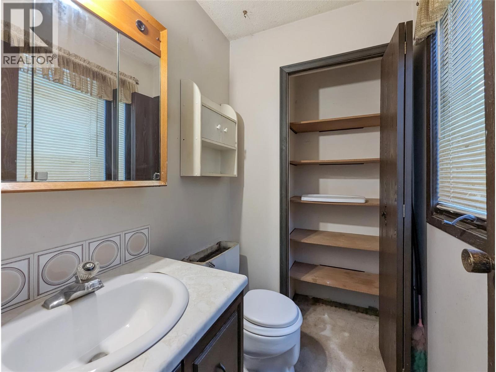 332 Schmidt Road, Clearwater, British Columbia  V0E 1N2 - Photo 11 - 10398199