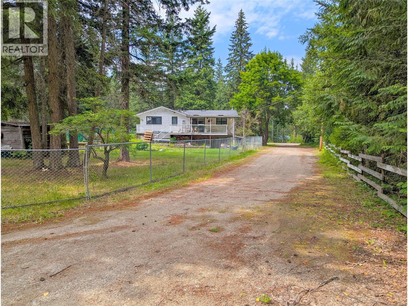 332 Schmidt Road, Clearwater, British Columbia  V0E 1N2 - Photo 26 - 10398199