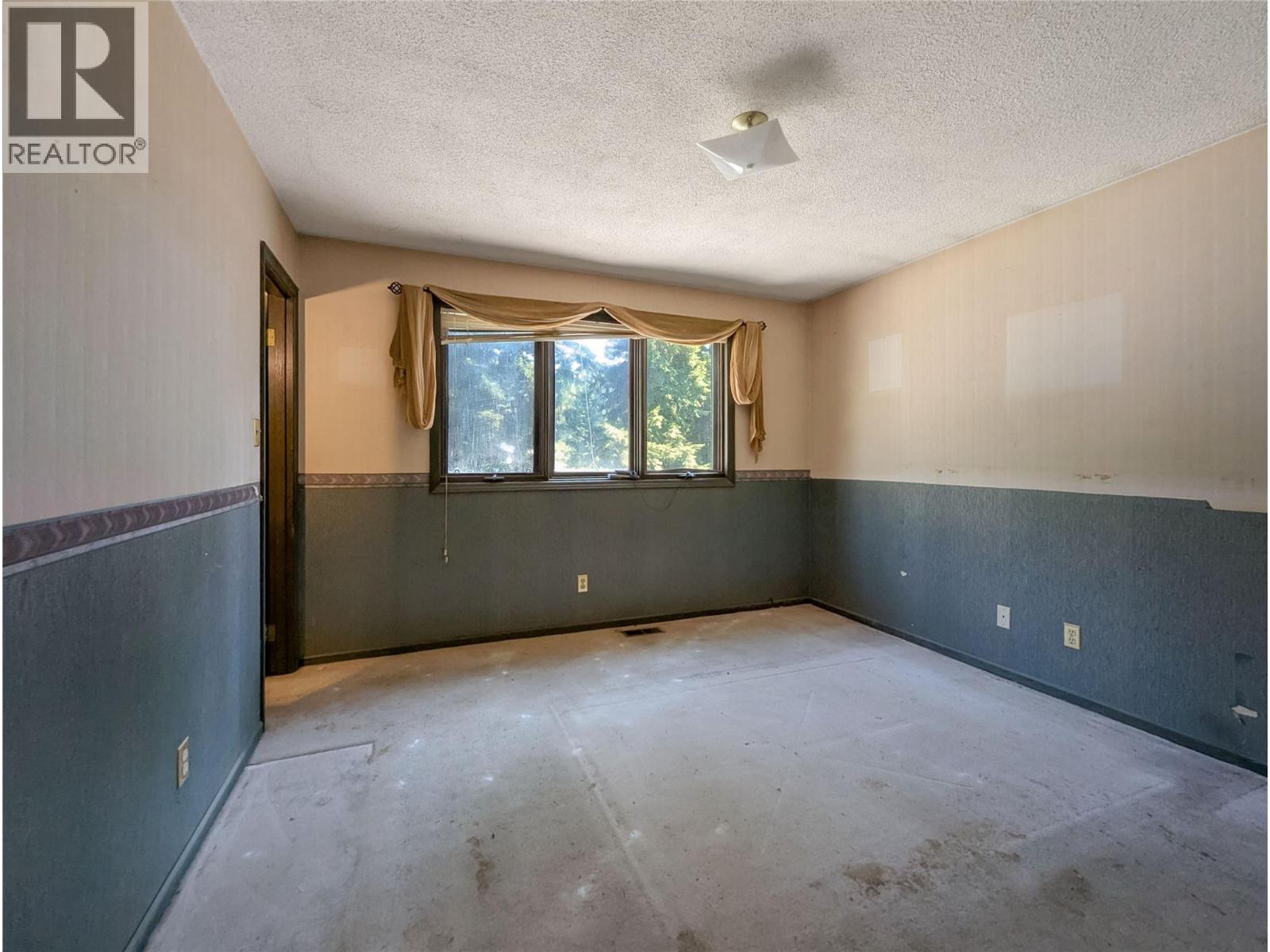 332 Schmidt Road, Clearwater, British Columbia  V0E 1N2 - Photo 9 - 10398199