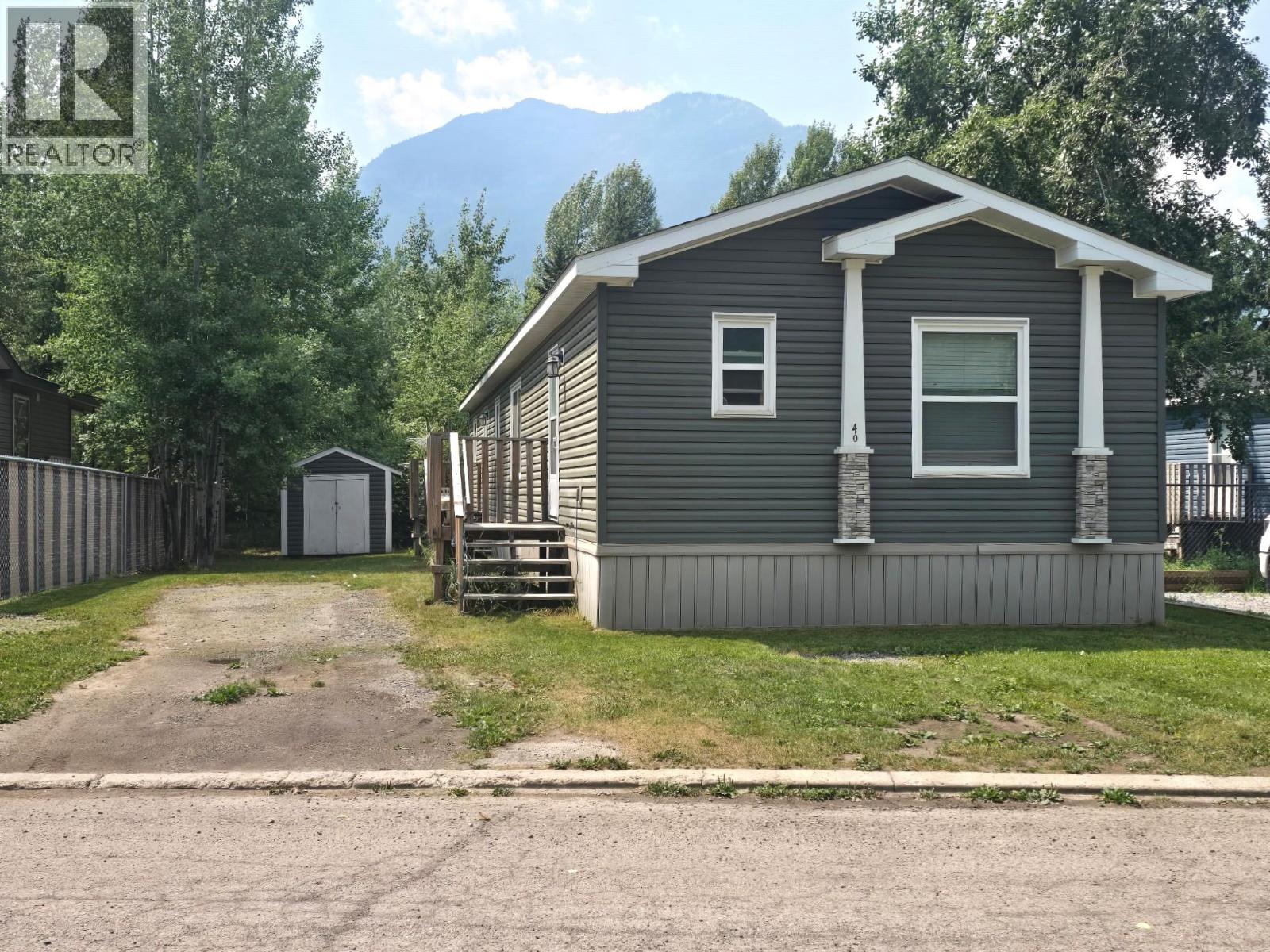 40 Wilderness  Heights Way, Elkford, British Columbia  V0B 1H0 - Photo 30 - 10398262