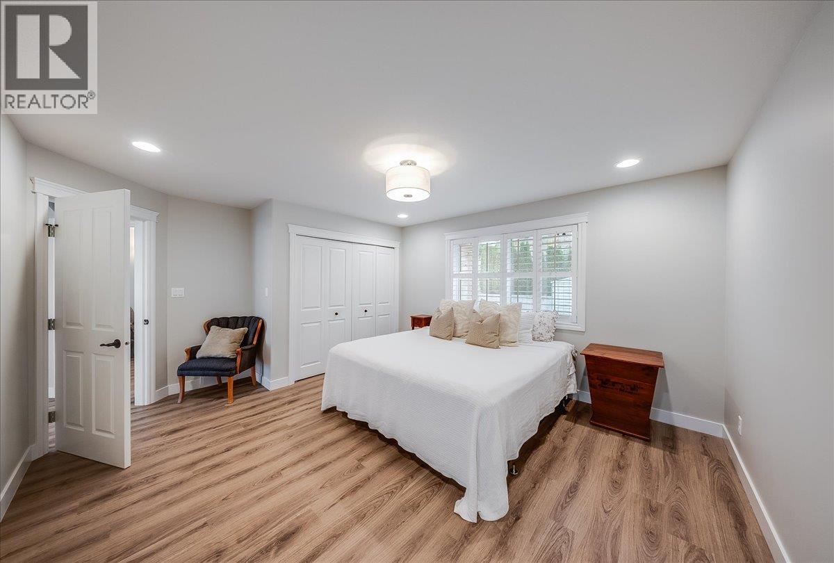 7981 Birchwood Drive, Trail, British Columbia  V1R 4Y3 - Photo 22 - 10398130