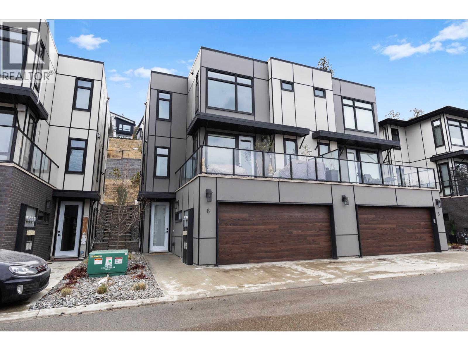 3220 Hilltown Drive Unit# 6, Kelowna, British Columbia  V1V 0C6 - Photo 2 - 10398220