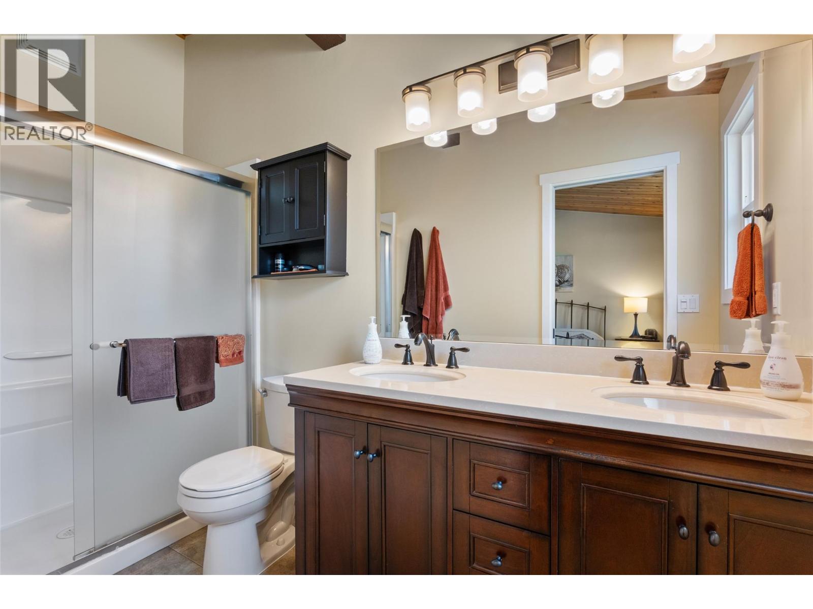 295 Viking Drive, Kamloops, British Columbia  V2C 5P1 - Photo 17 - 10398122