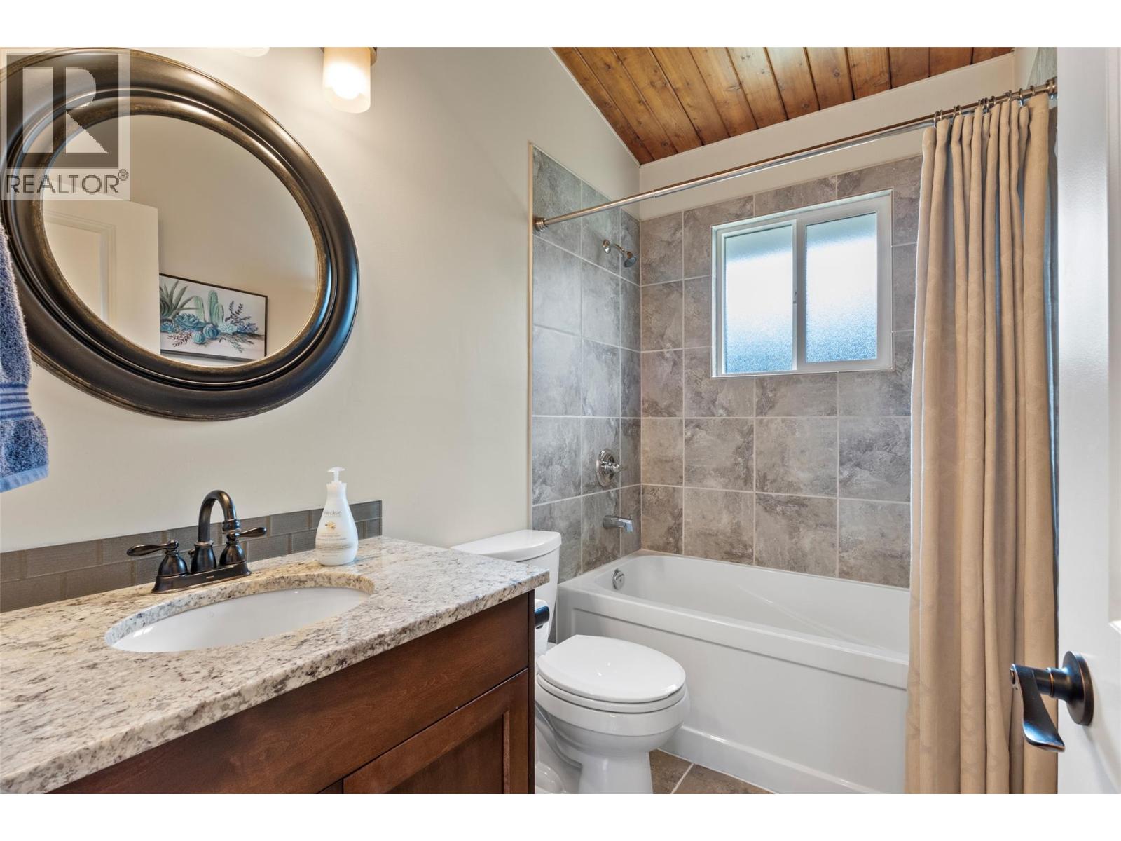 295 Viking Drive, Kamloops, British Columbia  V2C 5P1 - Photo 19 - 10398122