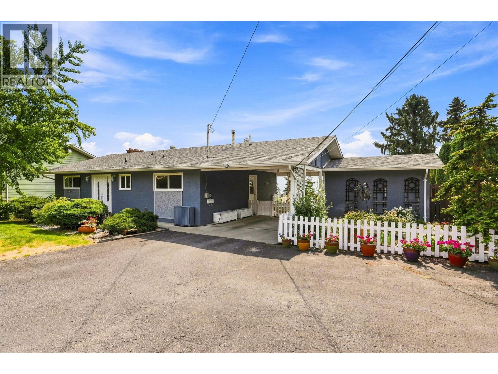 3068 Ourtoland Road, West Kelowna, British Columbia  V1Z 2J1 - Photo 1 - 10397088