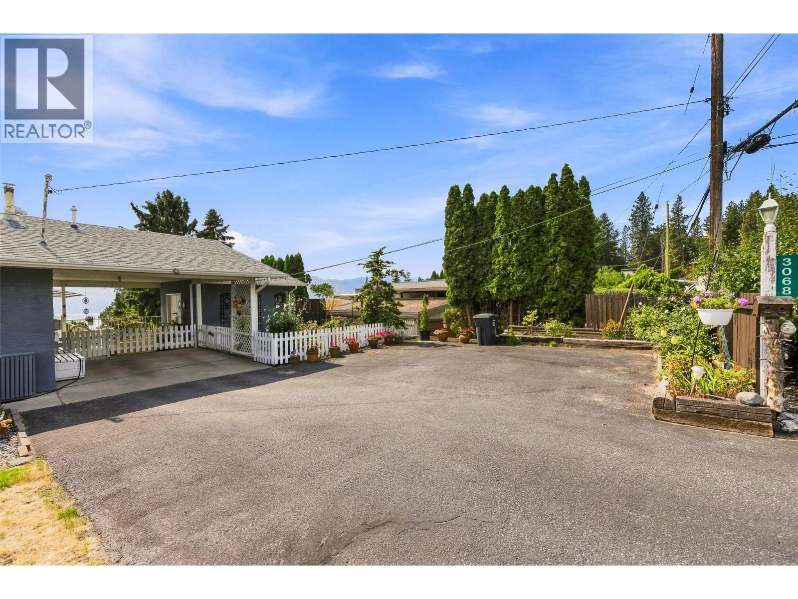 3068 Ourtoland Road, West Kelowna, British Columbia  V1Z 2J1 - Photo 53 - 10397088
