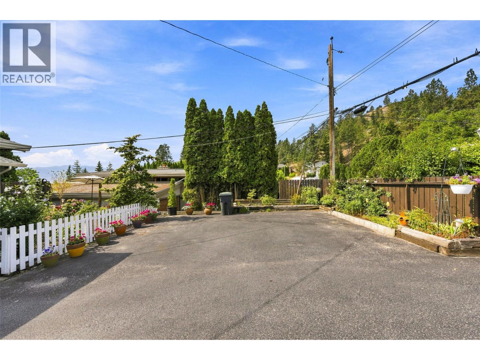 3068 Ourtoland Road, West Kelowna, British Columbia  V1Z 2J1 - Photo 54 - 10397088
