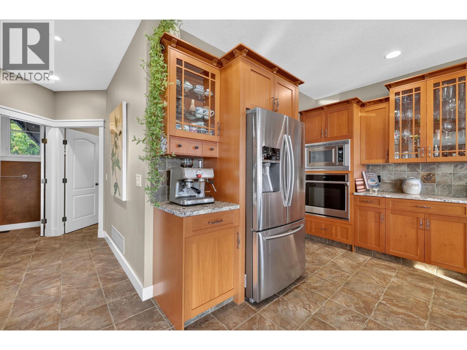 4780 Westridge Drive, Kelowna, British Columbia  V1W 3B5 - Photo 17 - 10398212