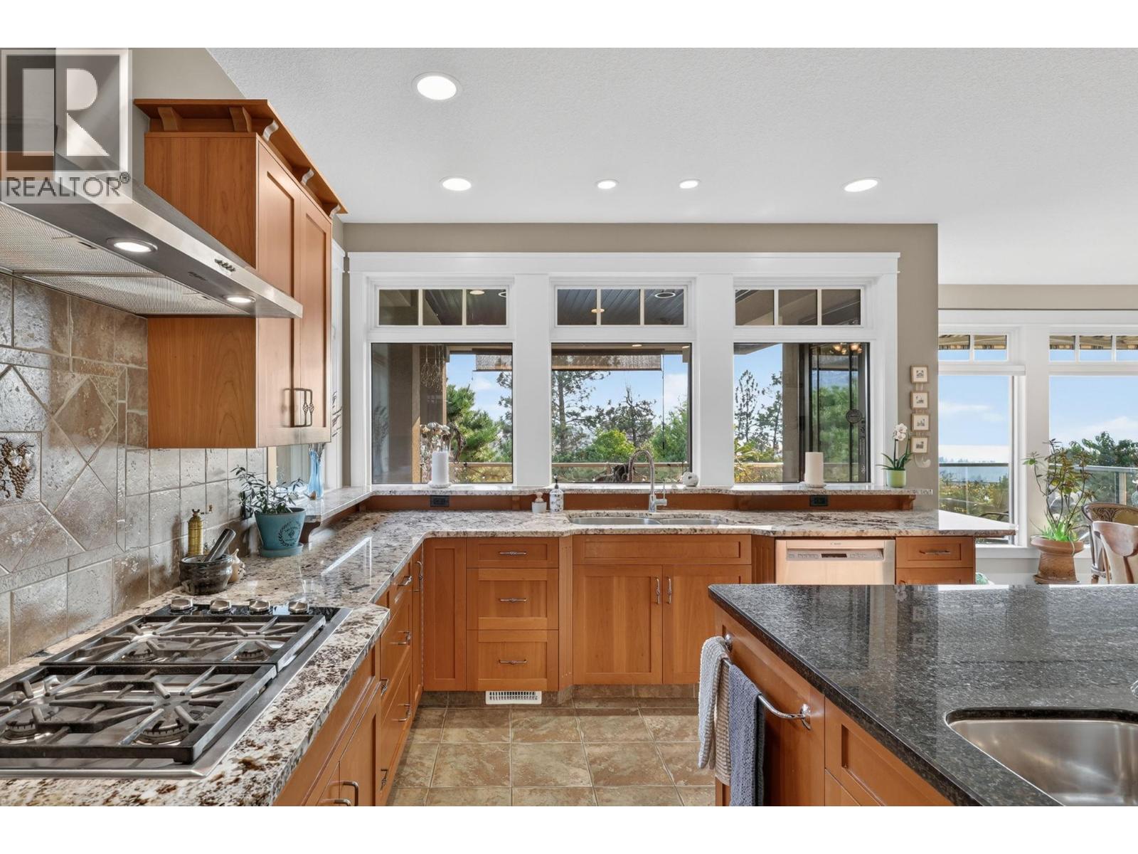 4780 Westridge Drive, Kelowna, British Columbia  V1W 3B5 - Photo 20 - 10398212