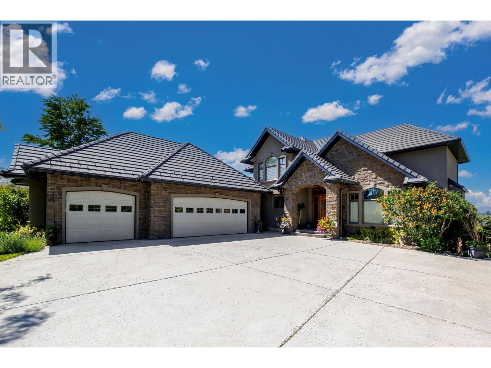 4780 Westridge Drive, Kelowna, British Columbia  V1W 3B5 - Photo 3 - 10398212