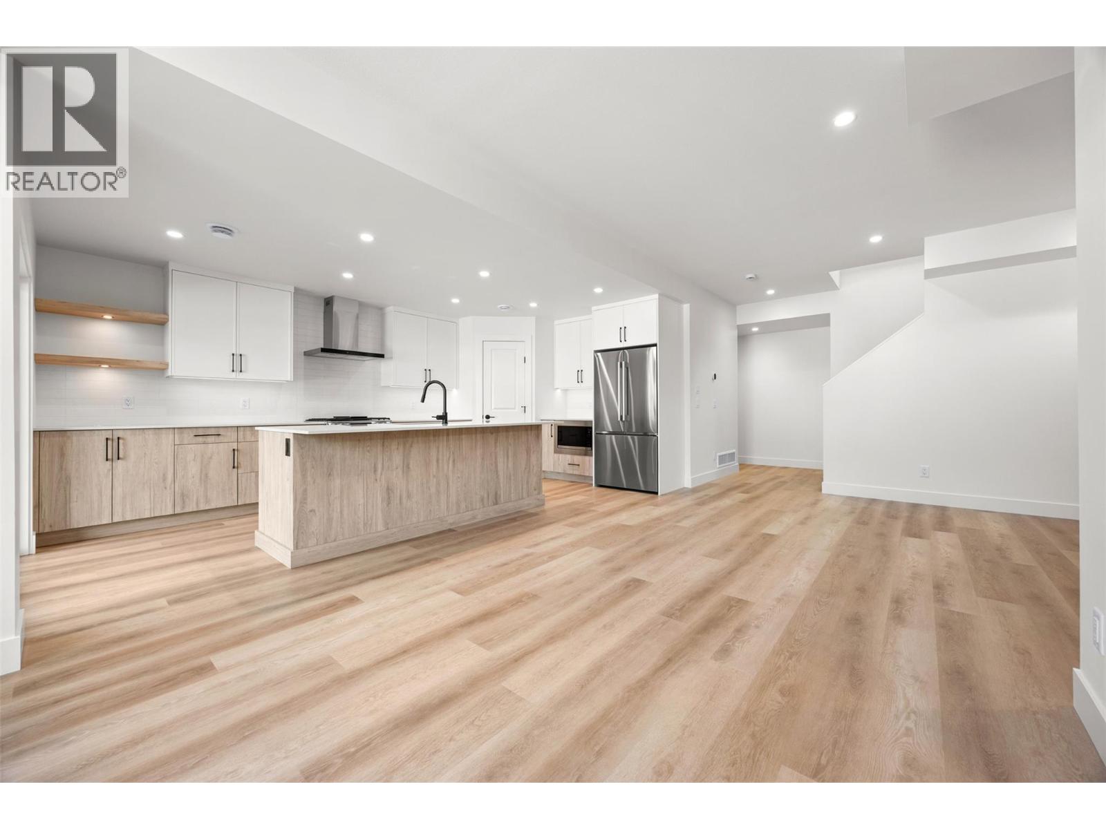 773 Kinnear Avenue Unit# 1, Kelowna, British Columbia  V1Y 5B2 - Photo 12 - 10395188