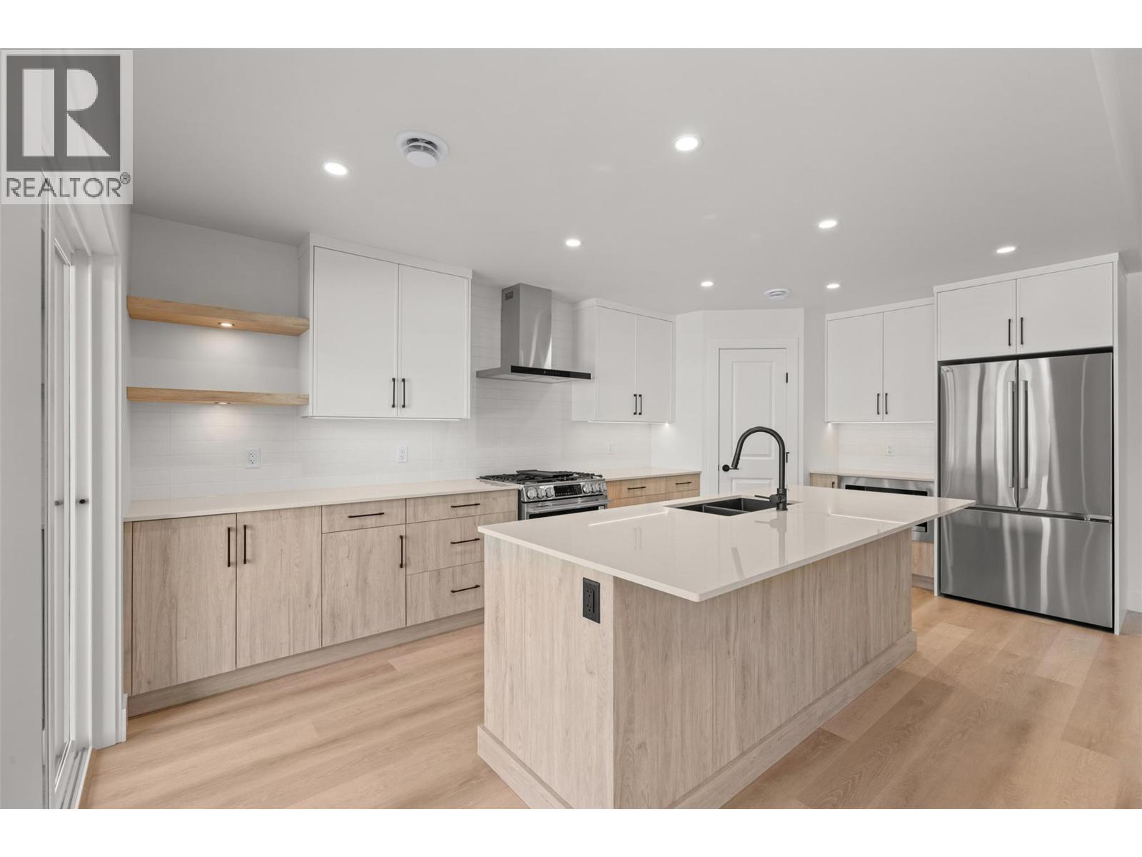 773 Kinnear Avenue Unit# 1, Kelowna, British Columbia  V1Y 5B2 - Photo 14 - 10395188