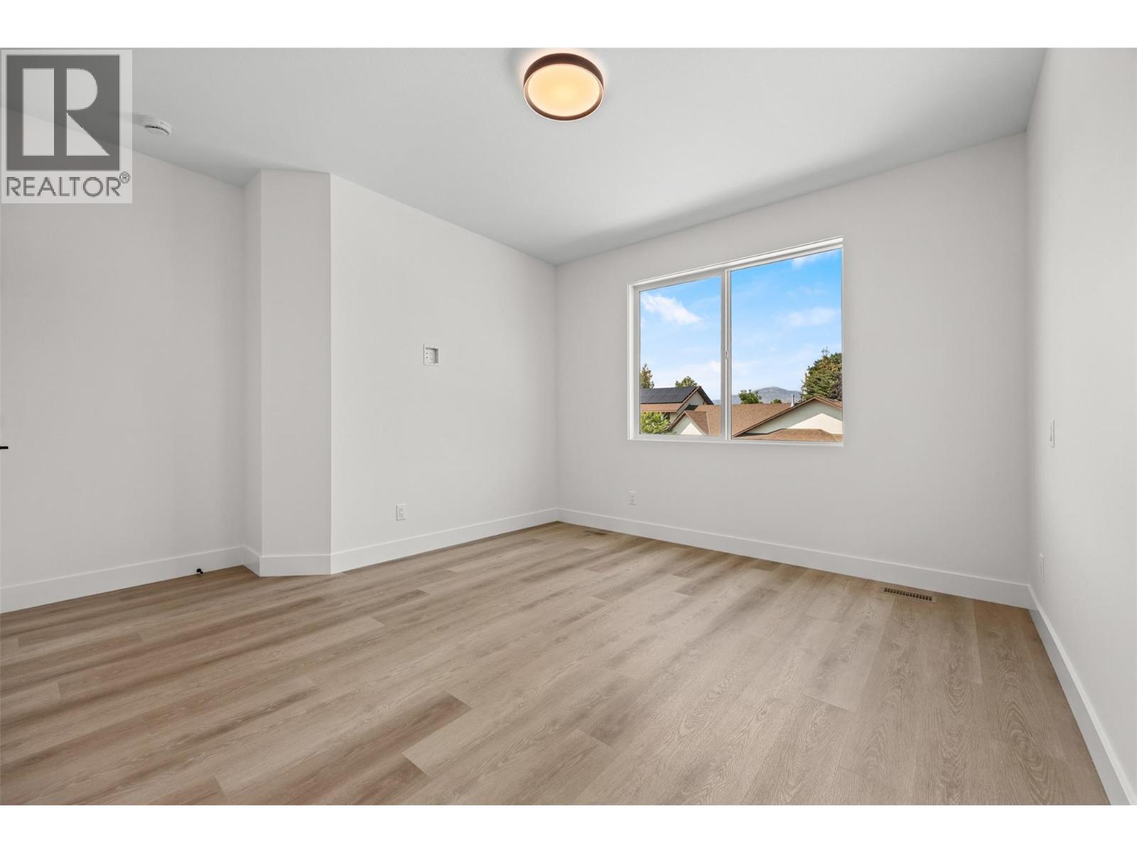 773 Kinnear Avenue Unit# 1, Kelowna, British Columbia  V1Y 5B2 - Photo 25 - 10395188