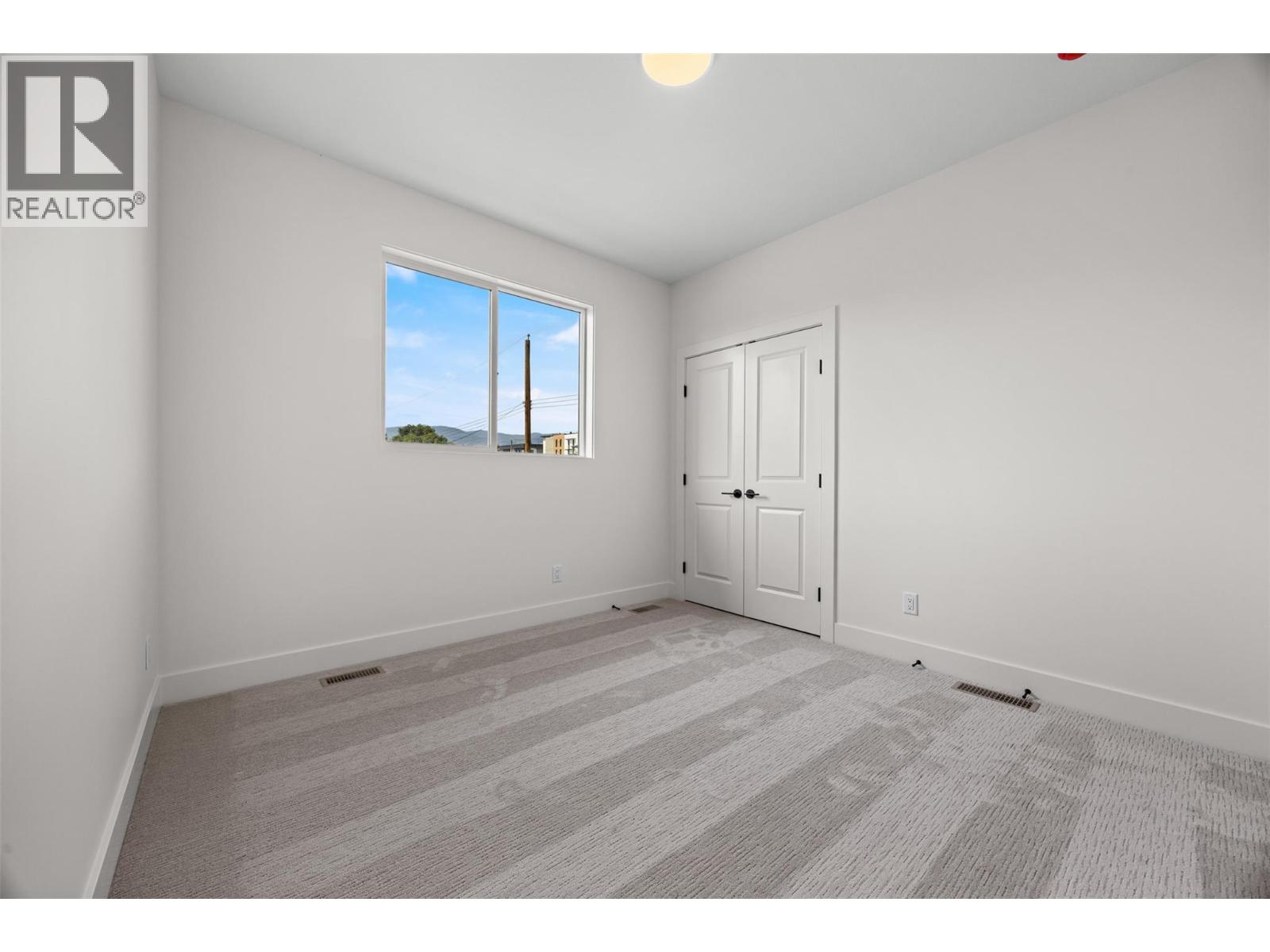 773 Kinnear Avenue Unit# 1, Kelowna, British Columbia  V1Y 5B2 - Photo 32 - 10395188