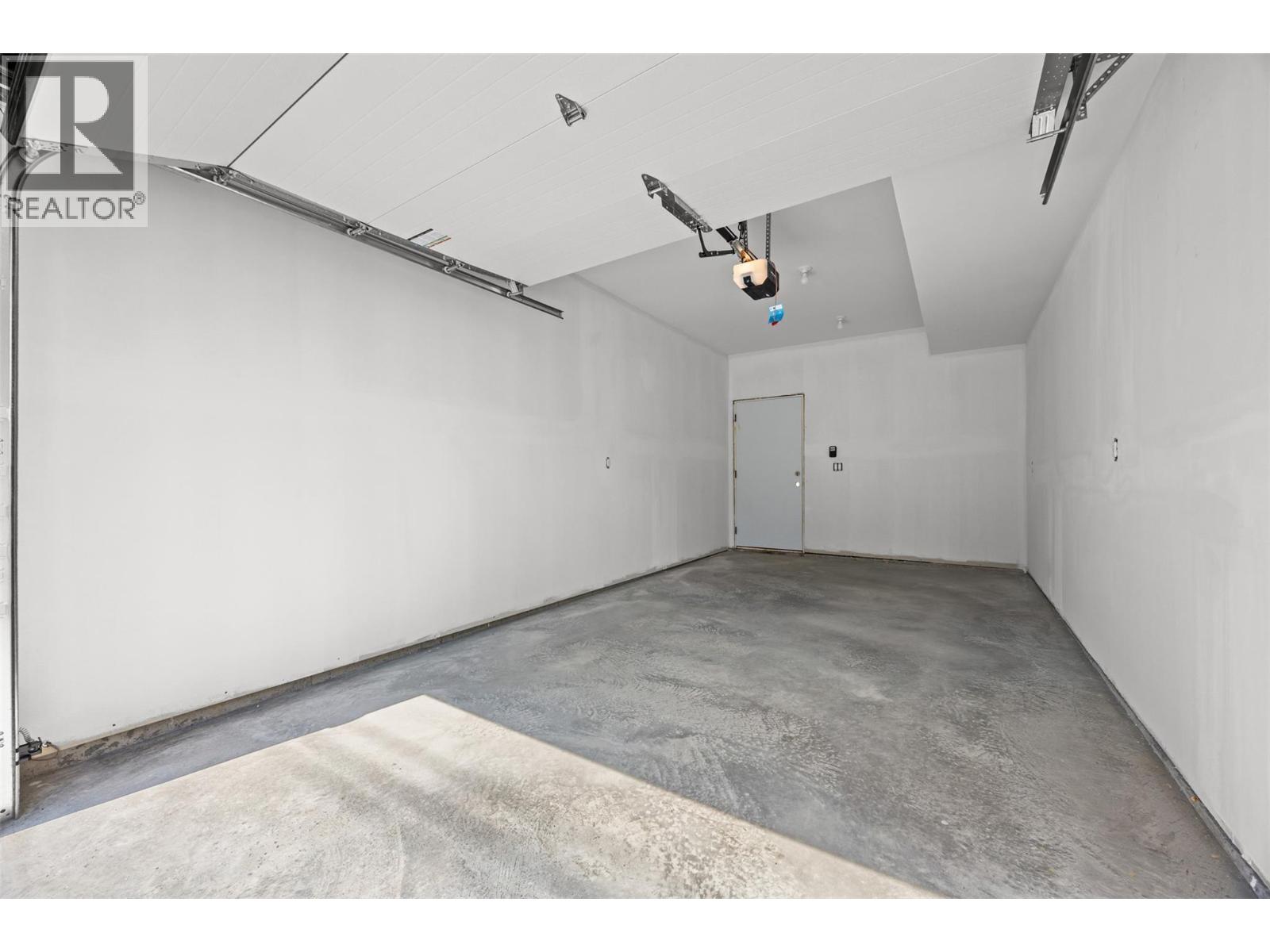 773 Kinnear Avenue Unit# 1, Kelowna, British Columbia  V1Y 5B2 - Photo 43 - 10395188