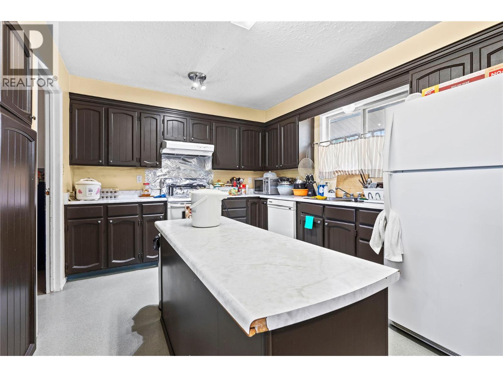 3271 10 Avenue Se, Salmon Arm, British Columbia  V1E 1W8 - Photo 12 - 10398156