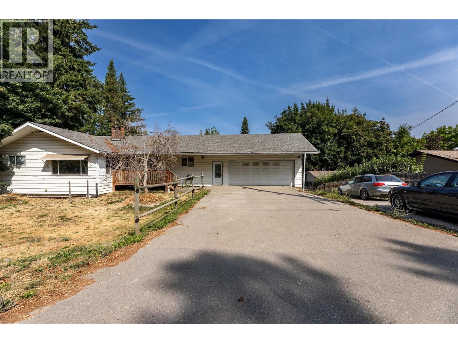 3271 10 Avenue Se, Salmon Arm, British Columbia  V1E 1W8 - Photo 4 - 10398156