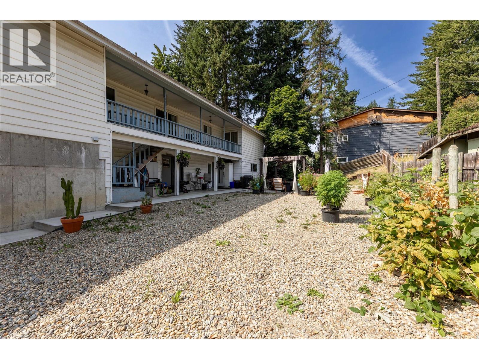 3271 10 Avenue Se, Salmon Arm, British Columbia  V1E 1W8 - Photo 52 - 10398156