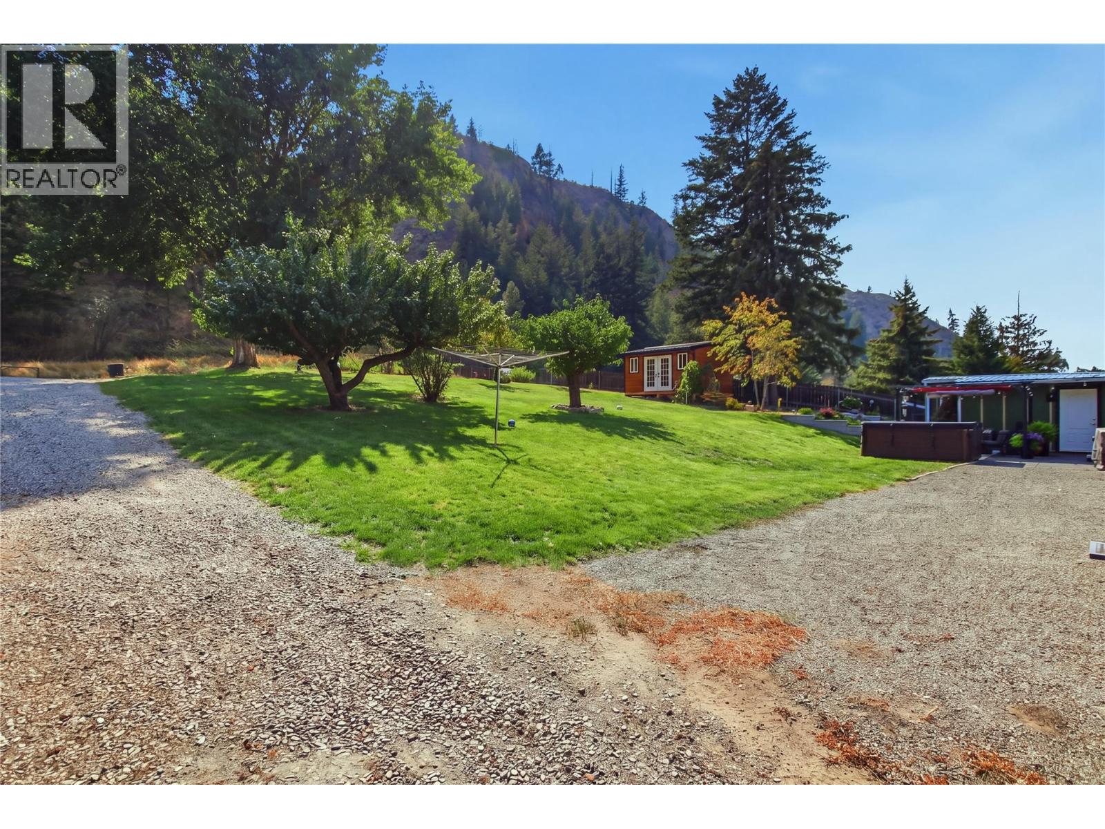 5697 Dallas Drive, Kamloops, British Columbia  V2C 4W9 - Photo 13 - 10398261