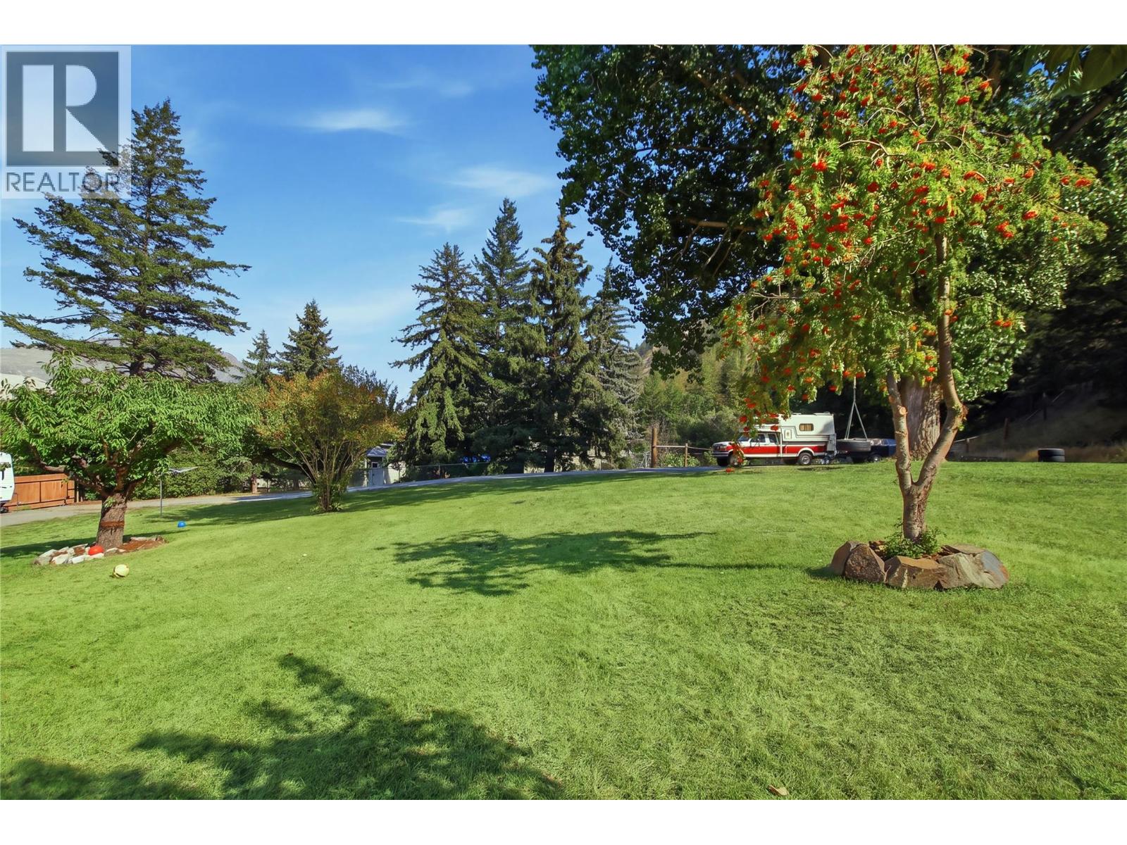 5697 Dallas Drive, Kamloops, British Columbia  V2C 4W9 - Photo 17 - 10398261