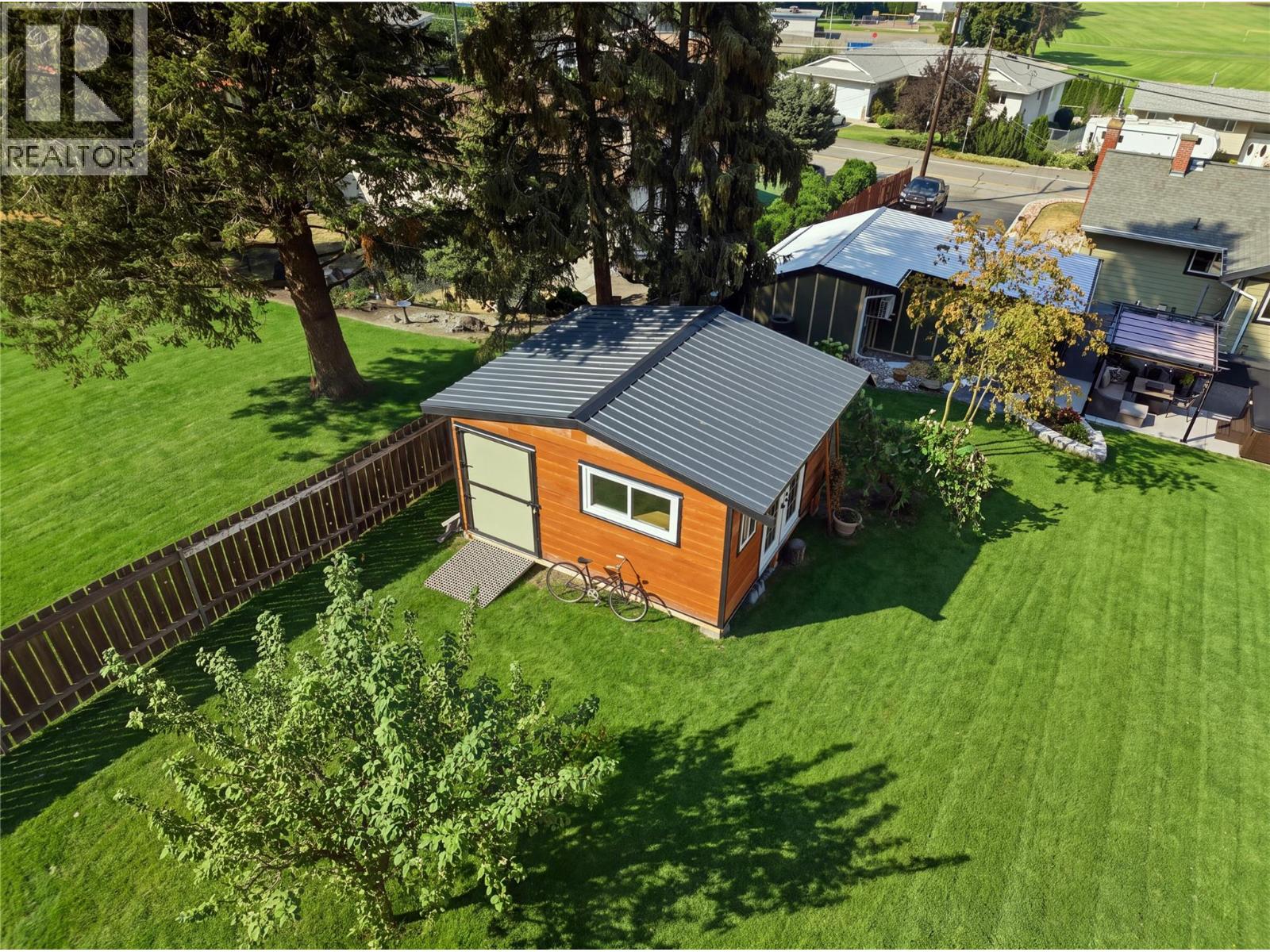 5697 Dallas Drive, Kamloops, British Columbia  V2C 4W9 - Photo 19 - 10398261
