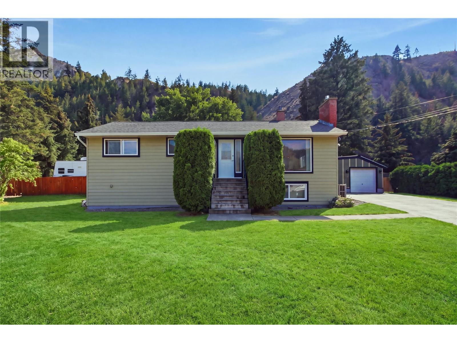 5697 Dallas Drive, Kamloops, British Columbia  V2C 4W9 - Photo 2 - 10398261