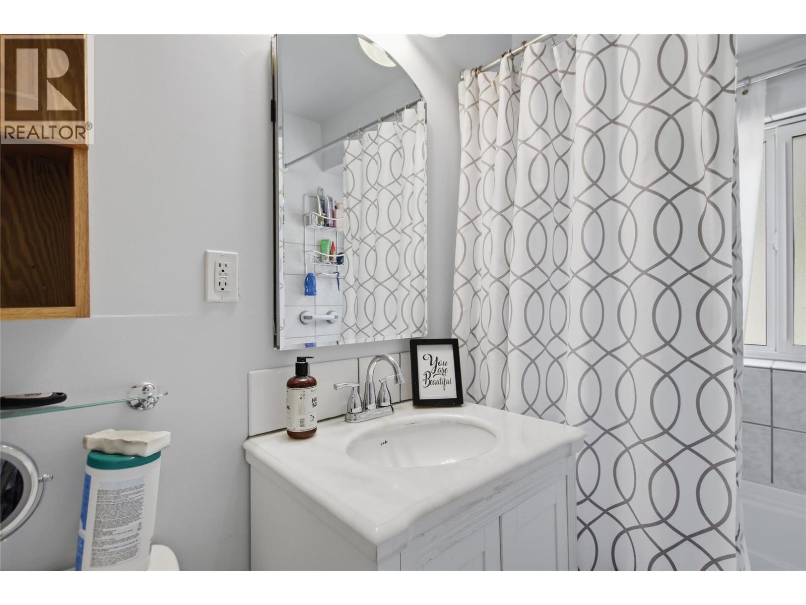 5697 Dallas Drive, Kamloops, British Columbia  V2C 4W9 - Photo 32 - 10398261