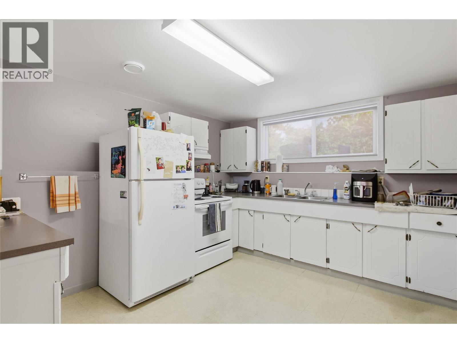 5697 Dallas Drive, Kamloops, British Columbia  V2C 4W9 - Photo 46 - 10398261