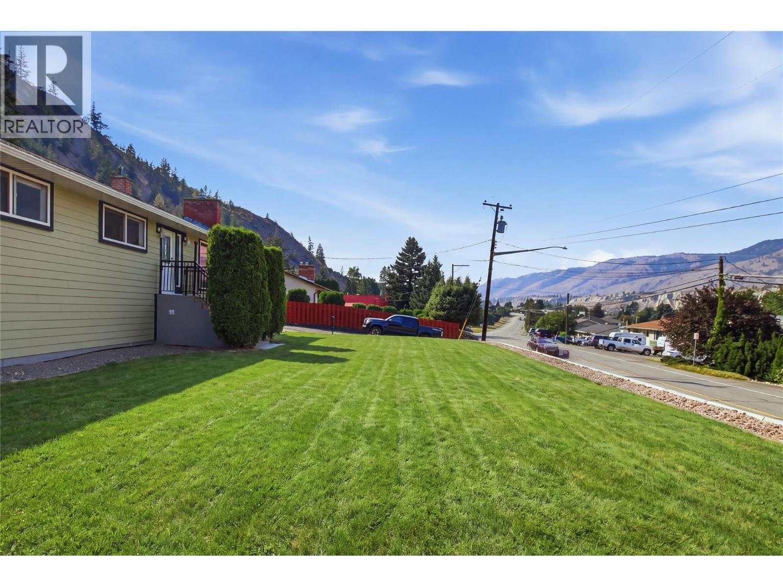 5697 Dallas Drive, Kamloops, British Columbia  V2C 4W9 - Photo 7 - 10398261