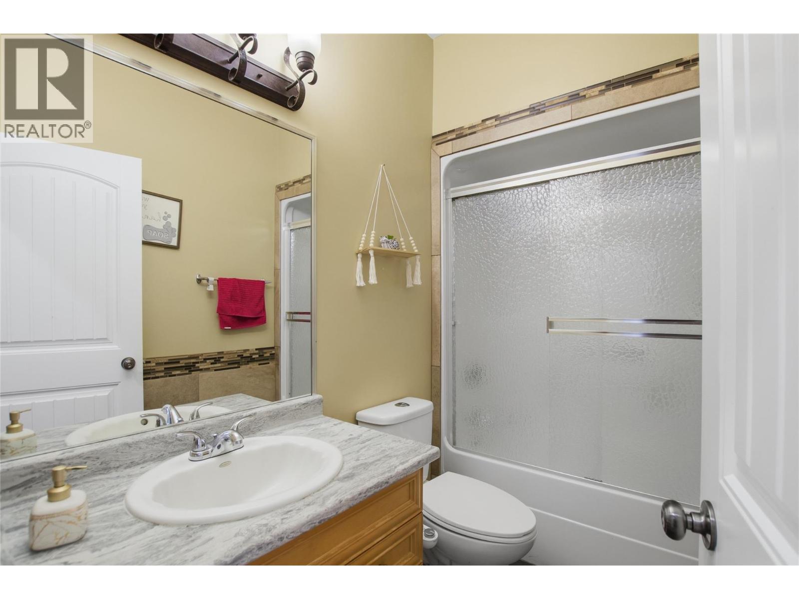 819 Arlington Court, Kamloops, British Columbia  V2B 8T5 - Photo 17 - 10398303