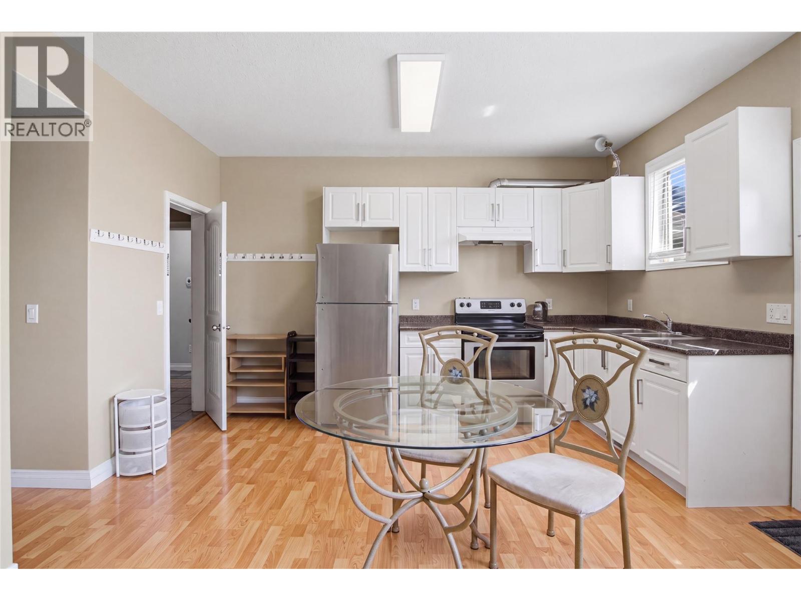 819 Arlington Court, Kamloops, British Columbia  V2B 8T5 - Photo 37 - 10398303